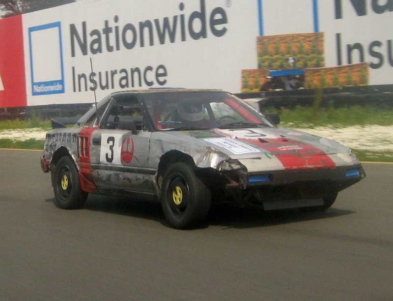 Illustration for article titled The Top 147 Lemons of the Sears Pointless 24 Hours of LeMons